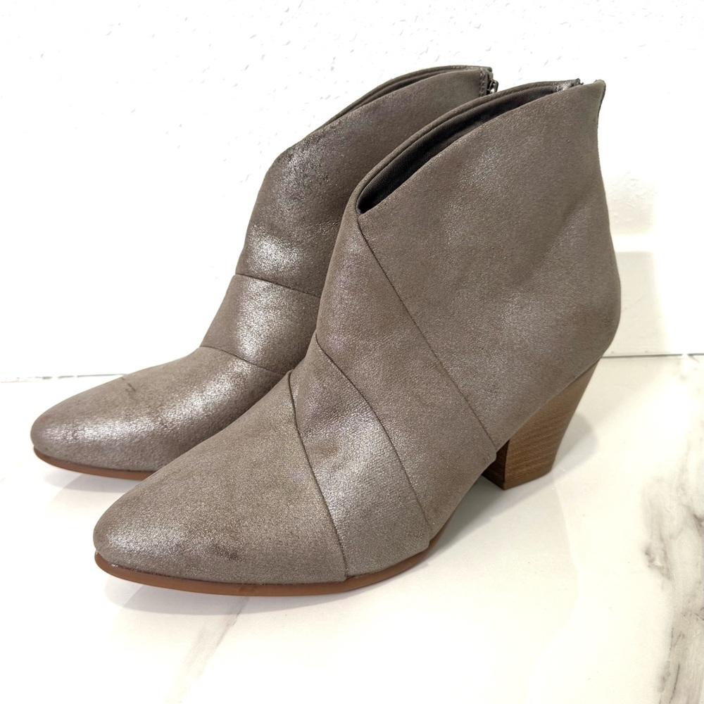 BareTraps Shimmering Liberty Heeled Gray Ankle Booties 11Mβ